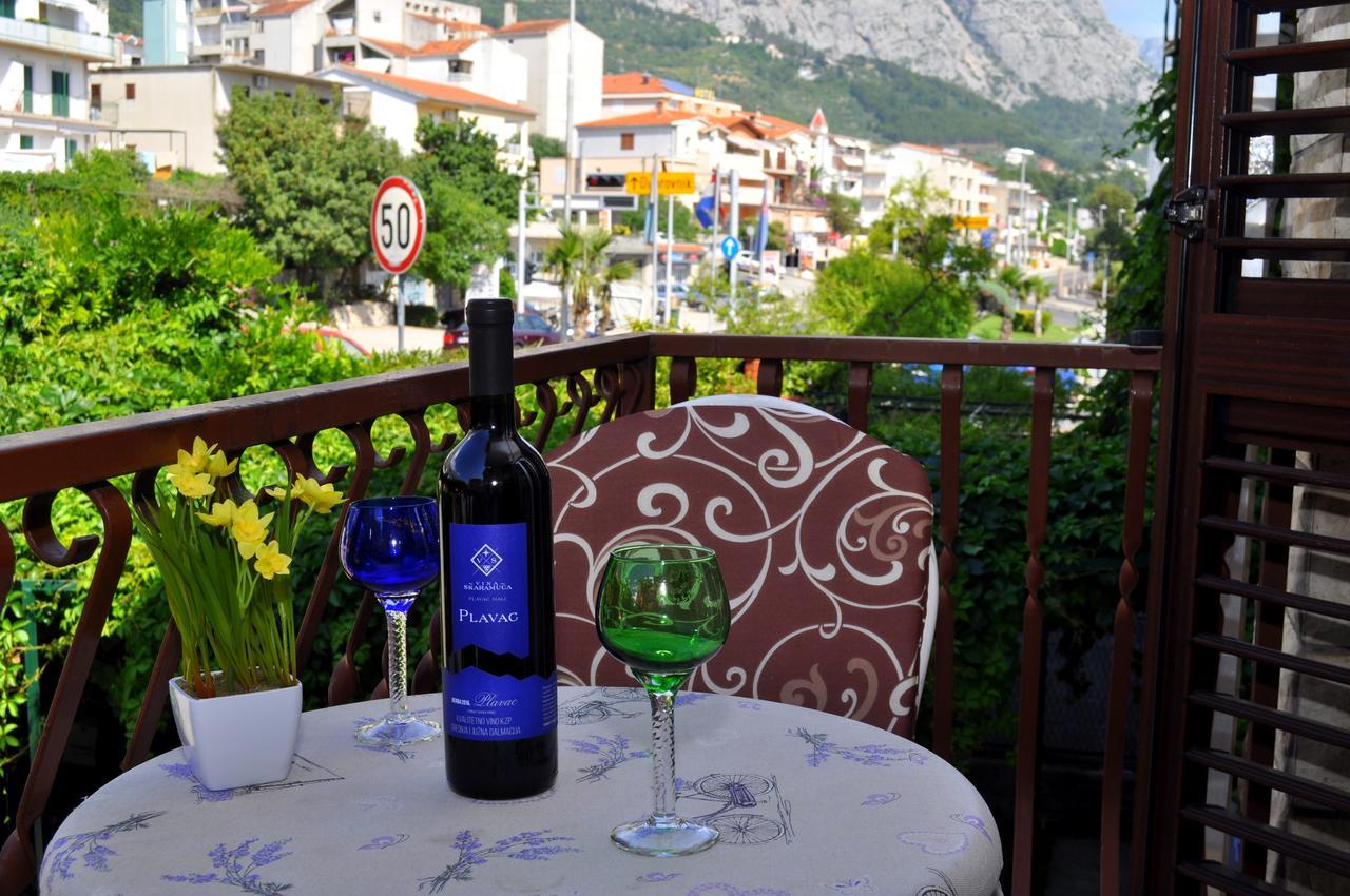 Apartments Ljubica Makarska Bagian luar foto
