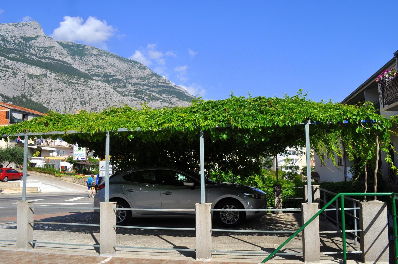 Apartments Ljubica Makarska Bagian luar foto