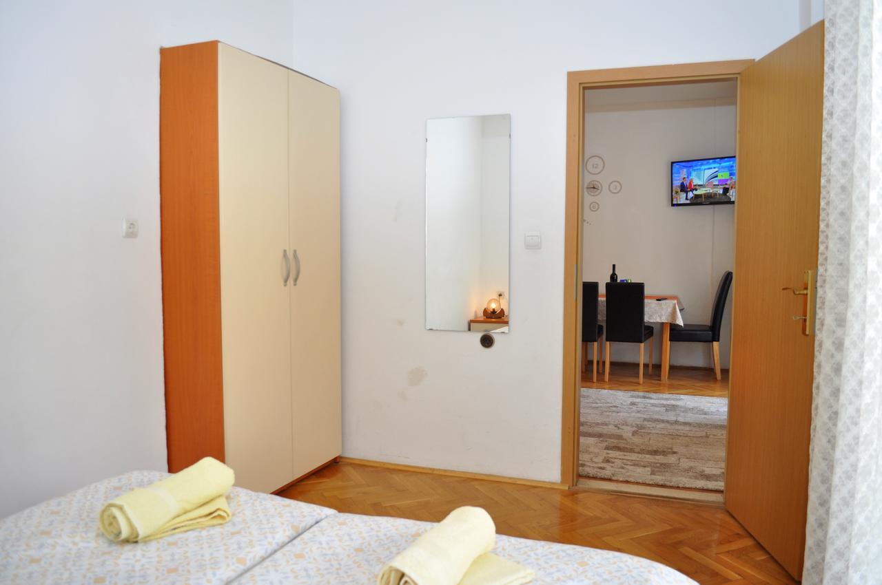 Apartments Ljubica Makarska Bagian luar foto