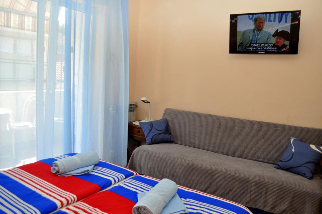 Apartments Ljubica Makarska Bagian luar foto