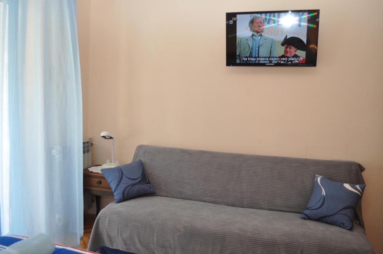 Apartments Ljubica Makarska Bagian luar foto