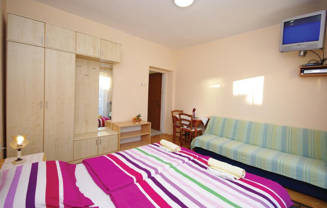 Apartments Ljubica Makarska Bagian luar foto