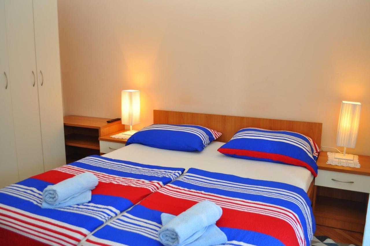 Apartments Ljubica Makarska Bagian luar foto